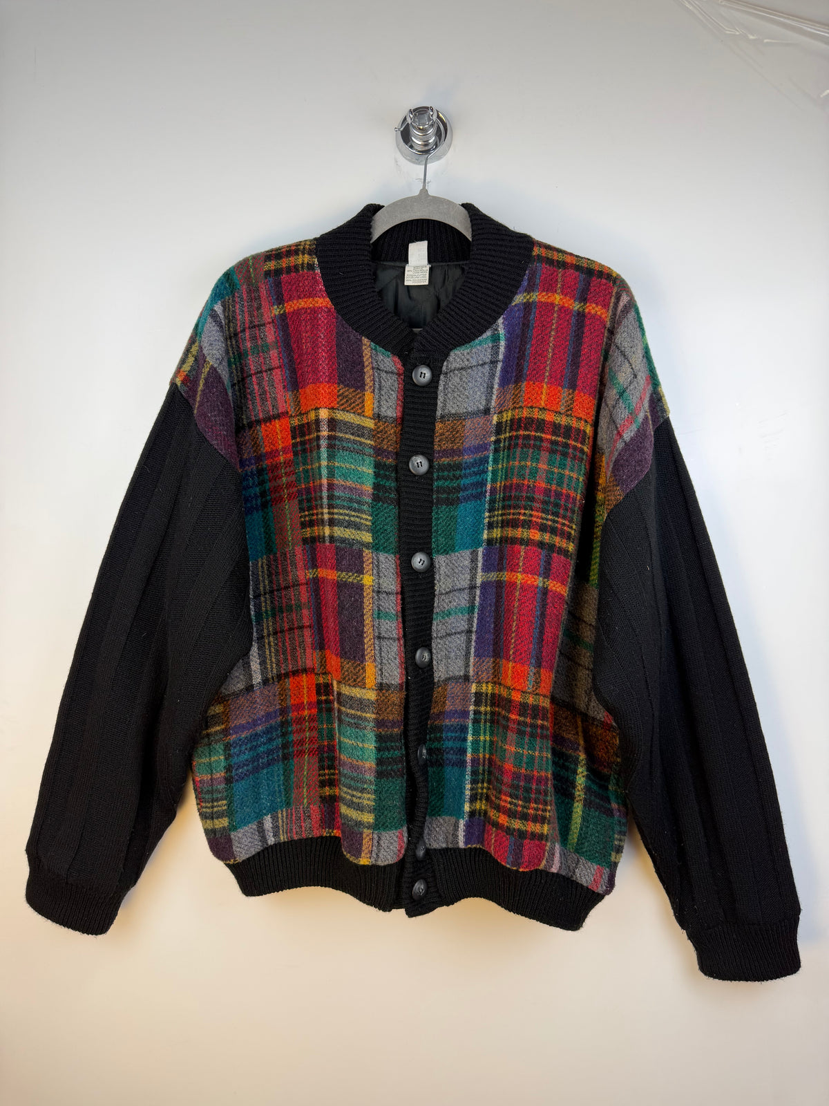 Cardigan vintage tartan multicolore con fodera trapuntata