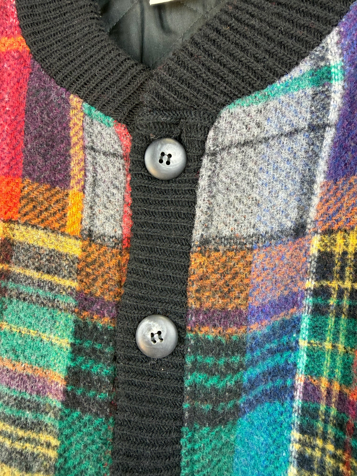 Cardigan vintage tartan multicolore con fodera trapuntata