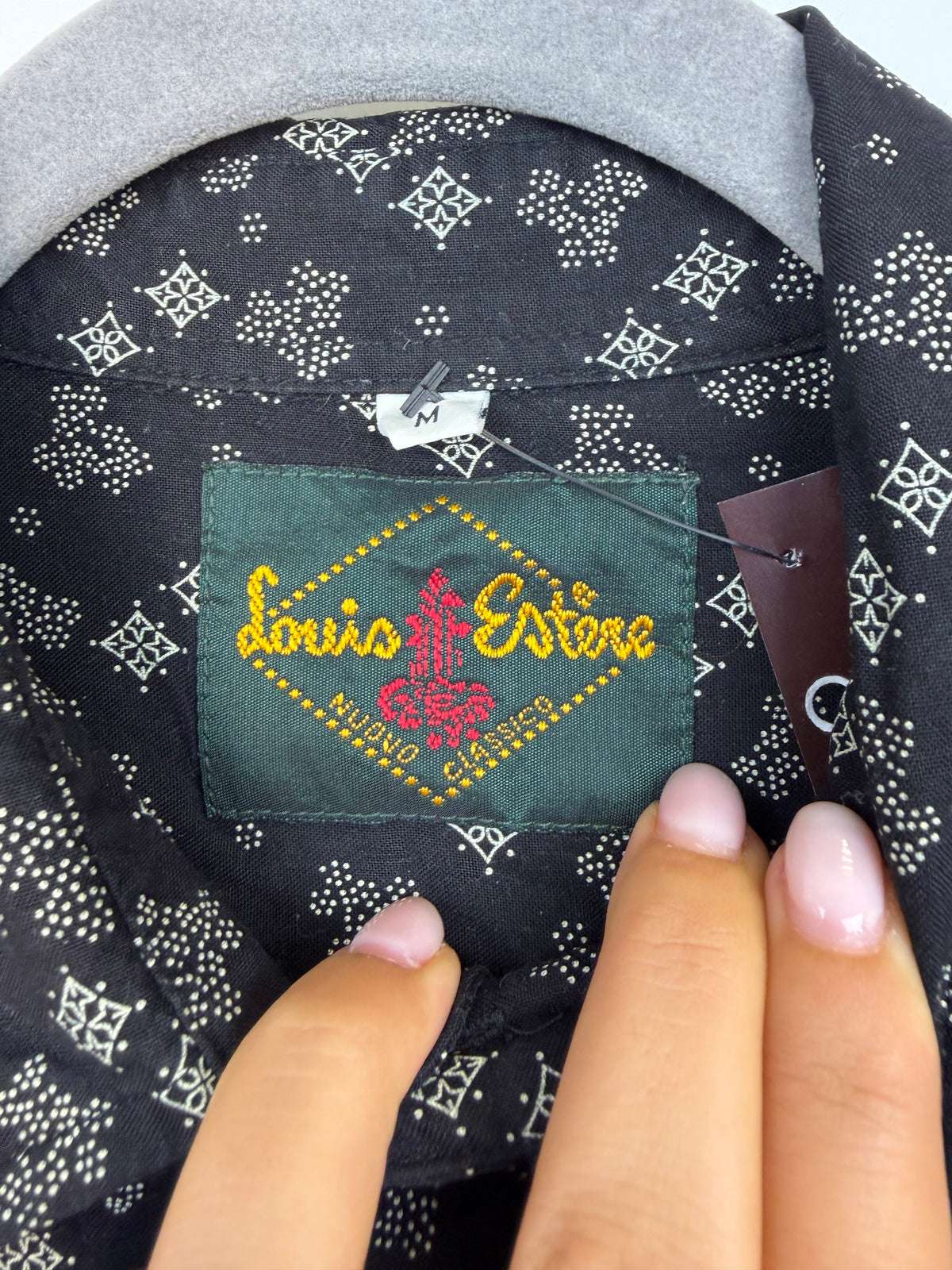 Camicia vintage anni ’90 nera con stampa geometrica