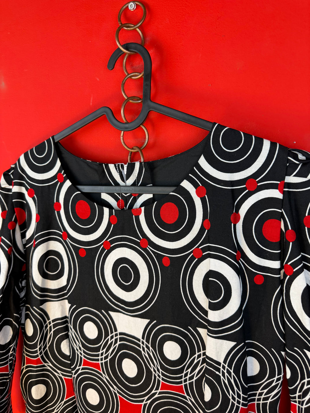 Abito sartoriale vintage in tessuto Wax con fantasia geometrica