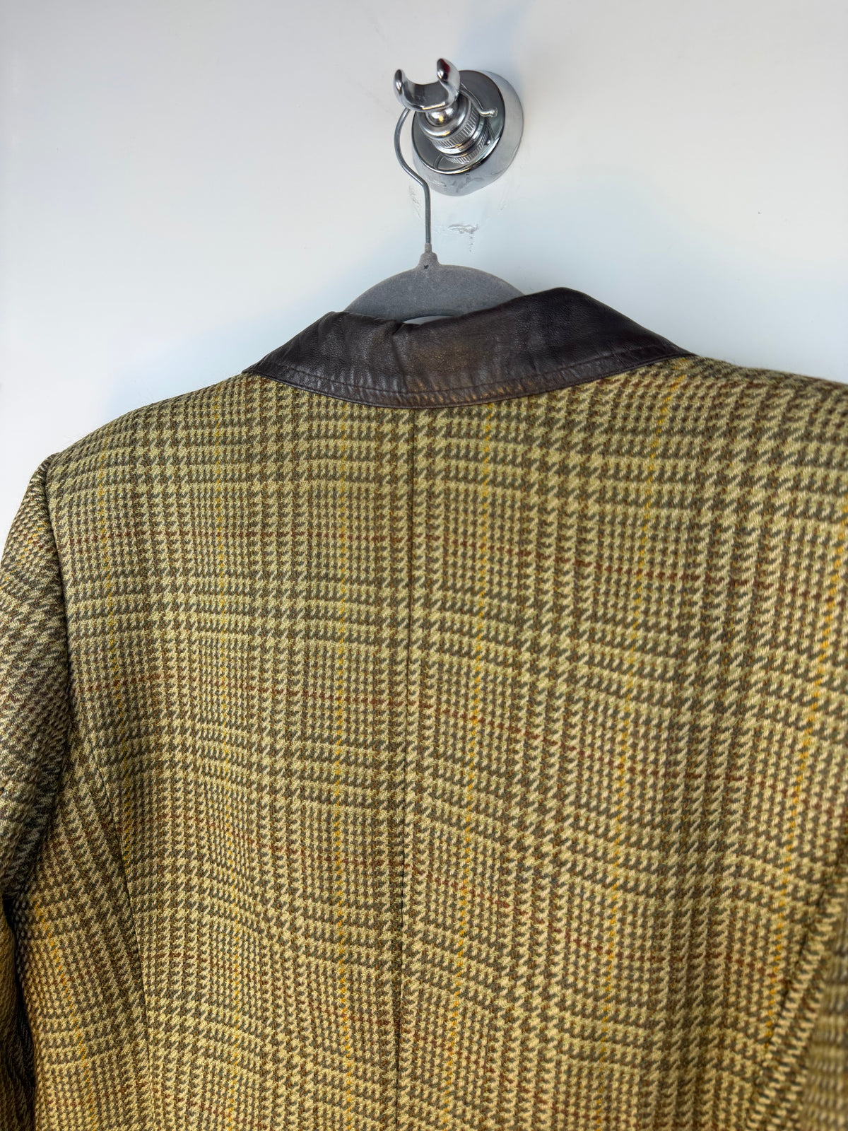 Blazer vintage 80s in lana vergine – check verde e collo a contrasto