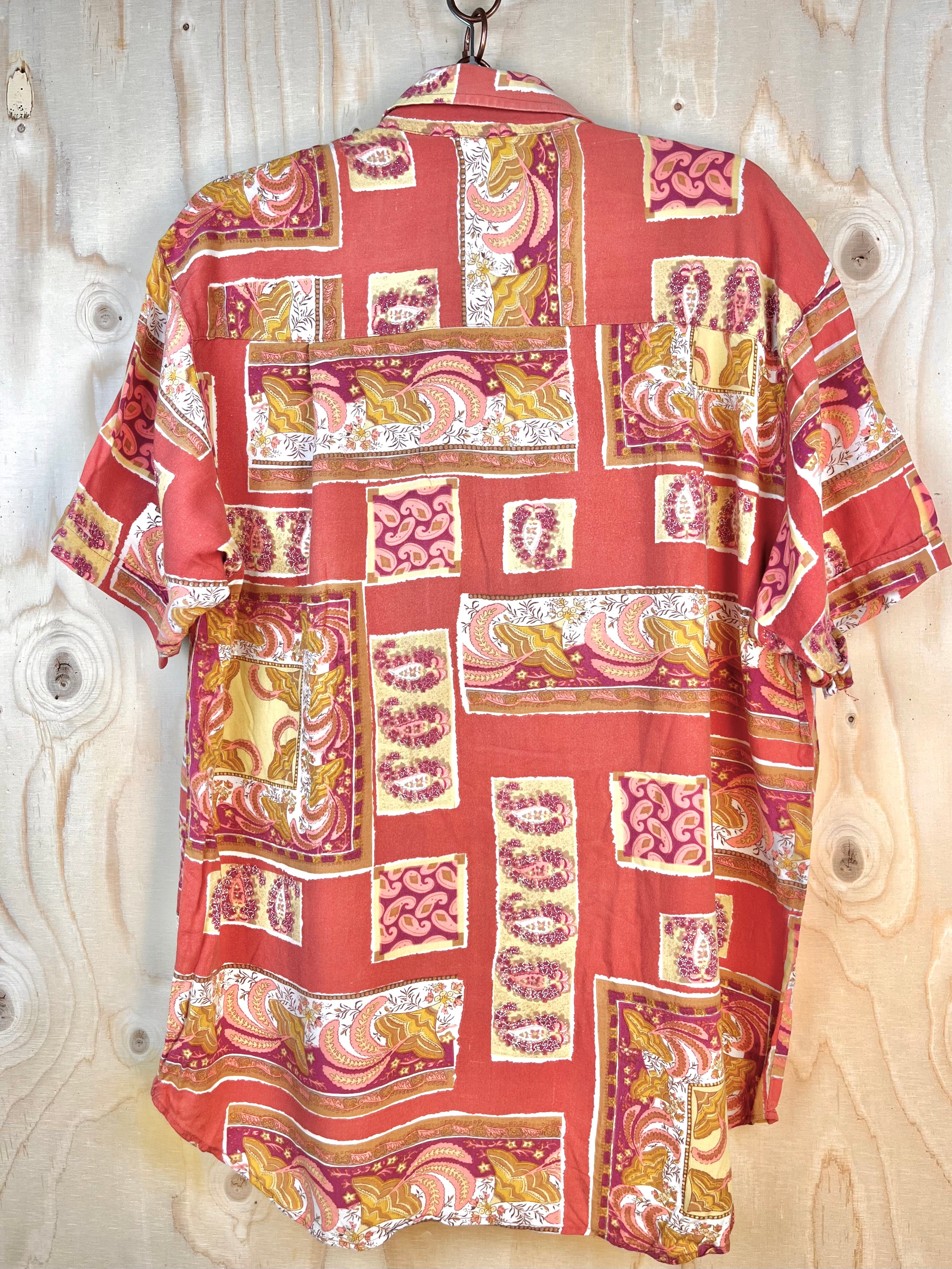 Vintage Paisley Short Sleeve Shirt – Retro Pattern Summer Shirt