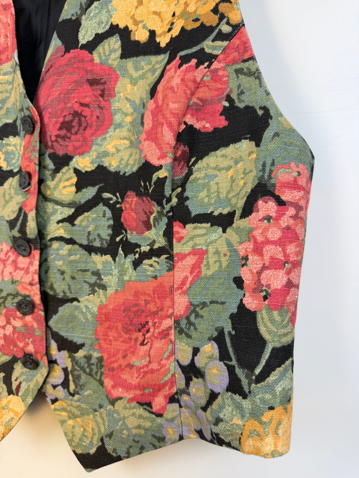 Gilet vintage floreale con fondo a punta