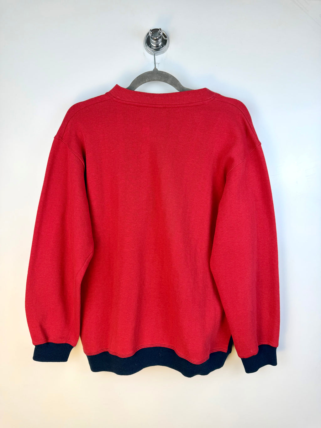 Felpa cardigan vintage con ricami e applicazioni