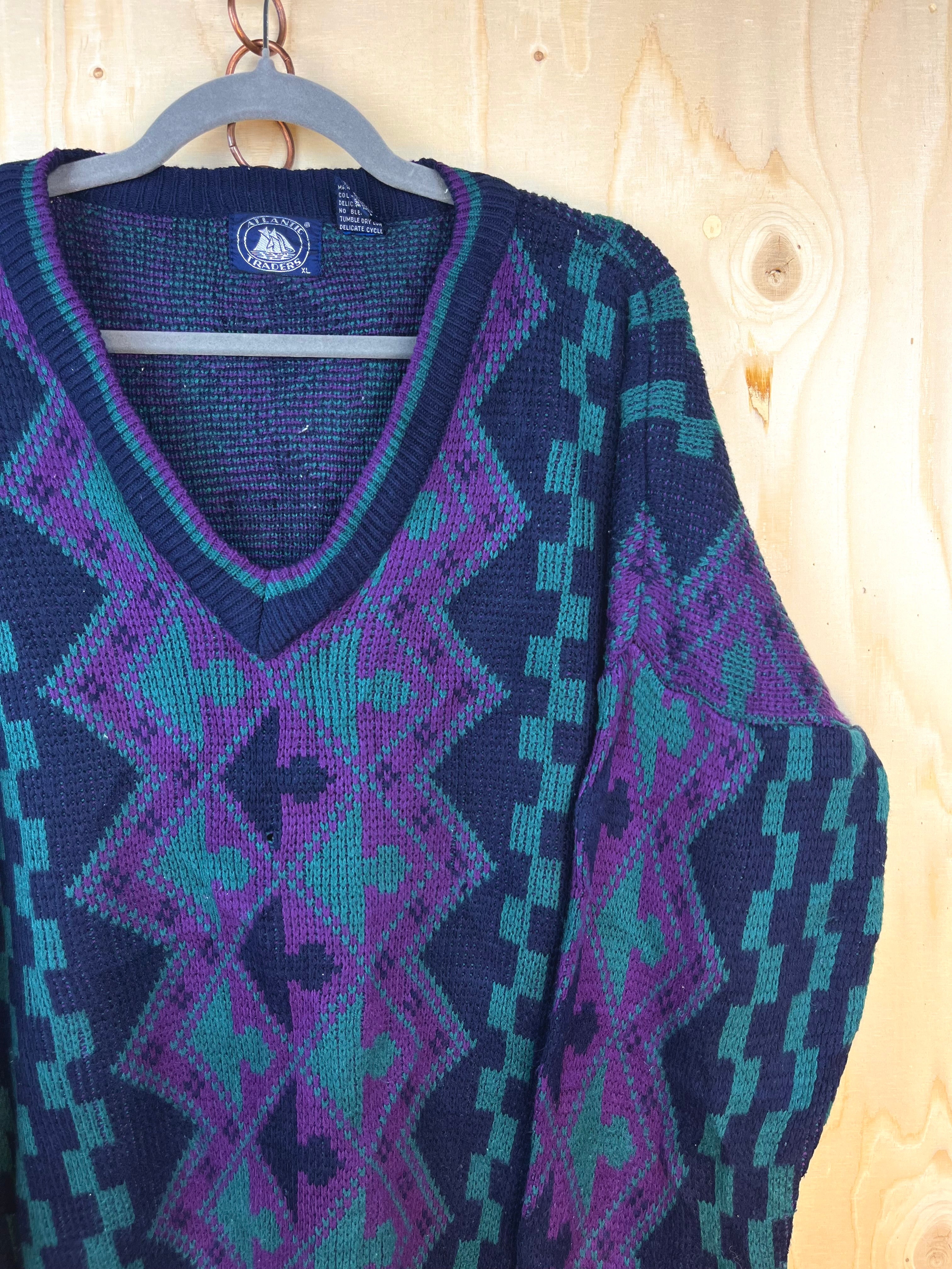 Vintage Pattern Knit Sweater Purple & Green