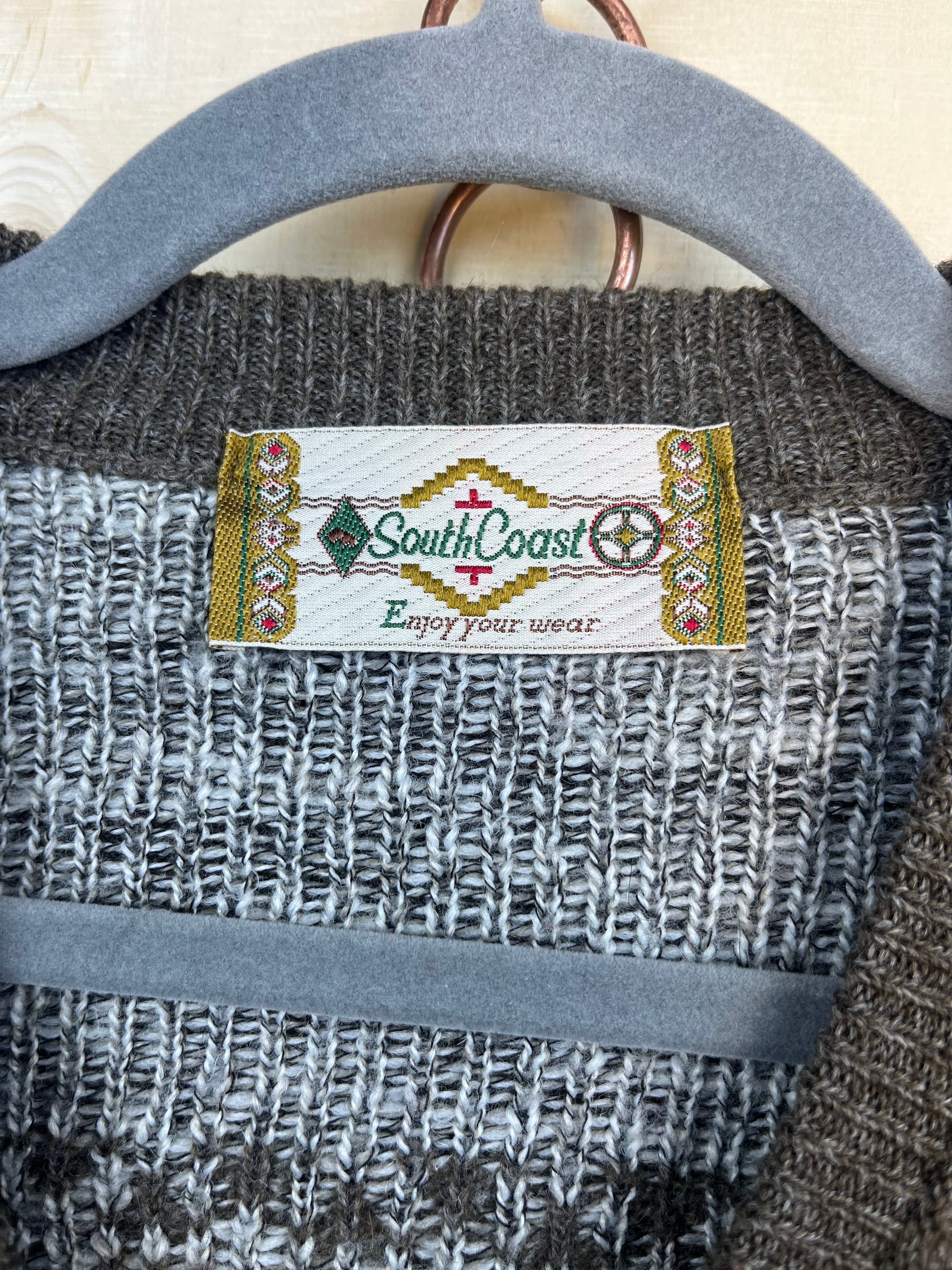 Vintage Pattern Sweater Vest Wool Alpaca Blend Multicolor V-Neck