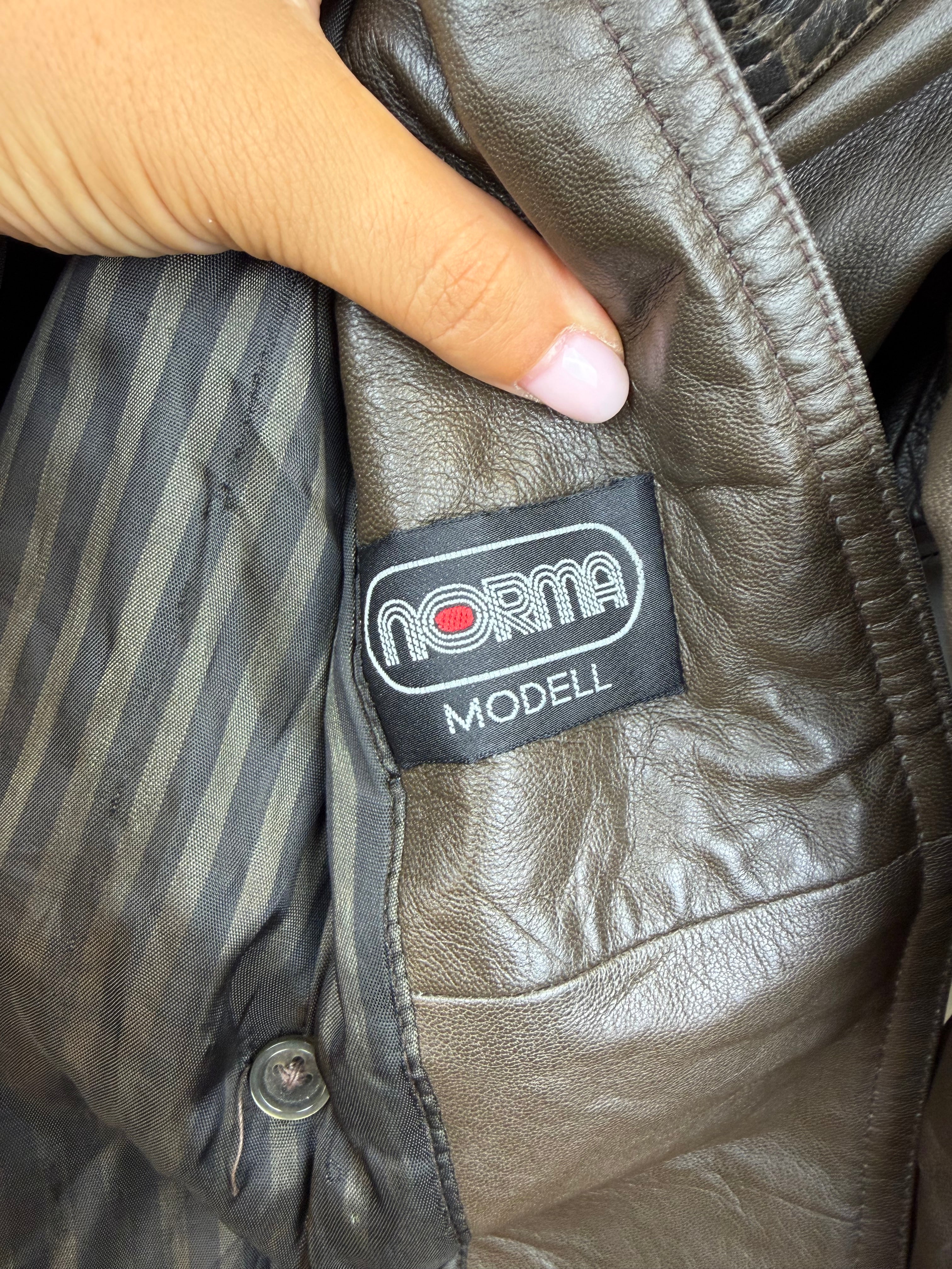 Vintage 90s Genuine Leather Oversized Jacket – Brown – Size 42 (Fits L)