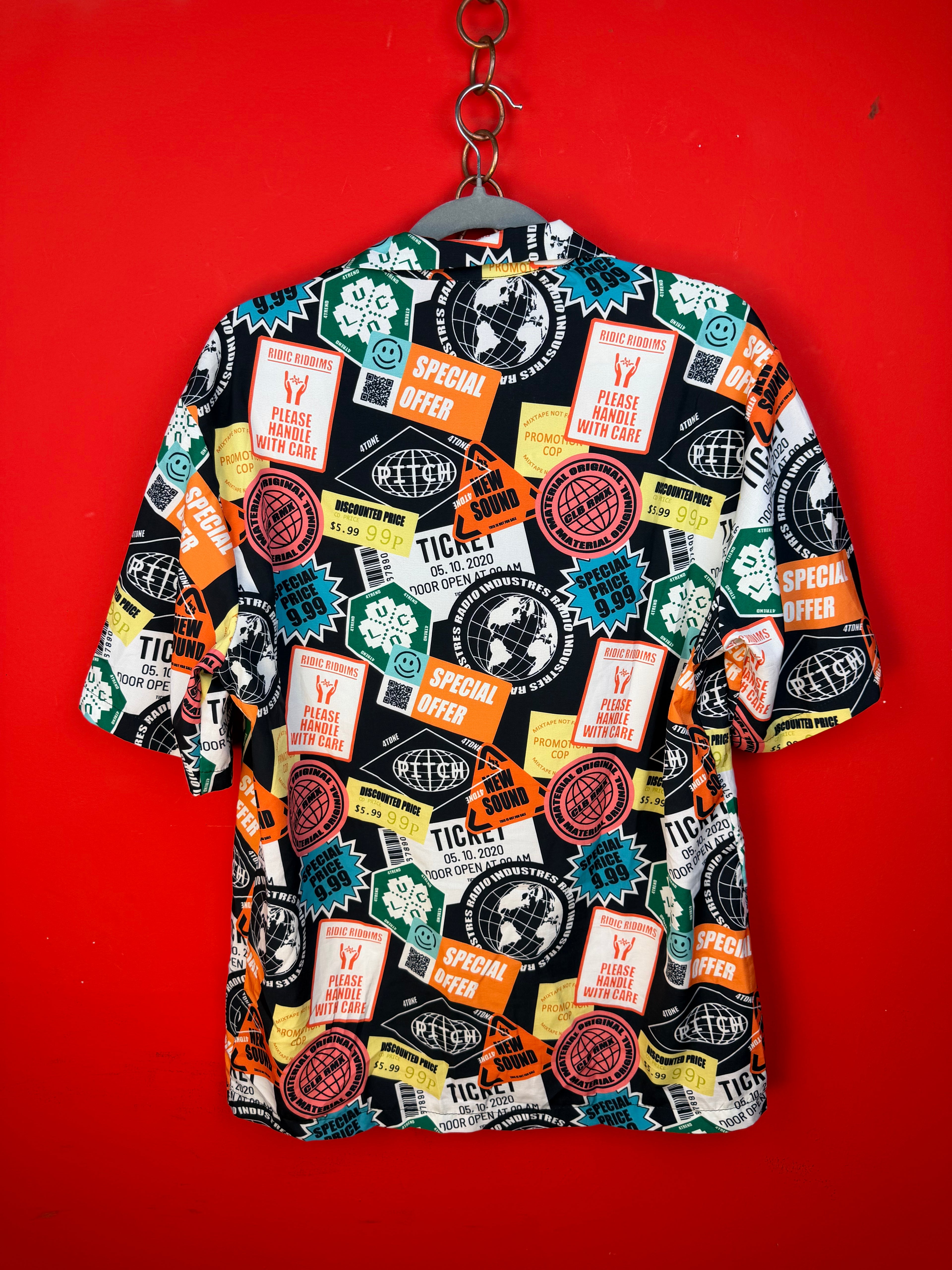 Vintage Graphic Print Shirt Y2K Festival Streetwear M