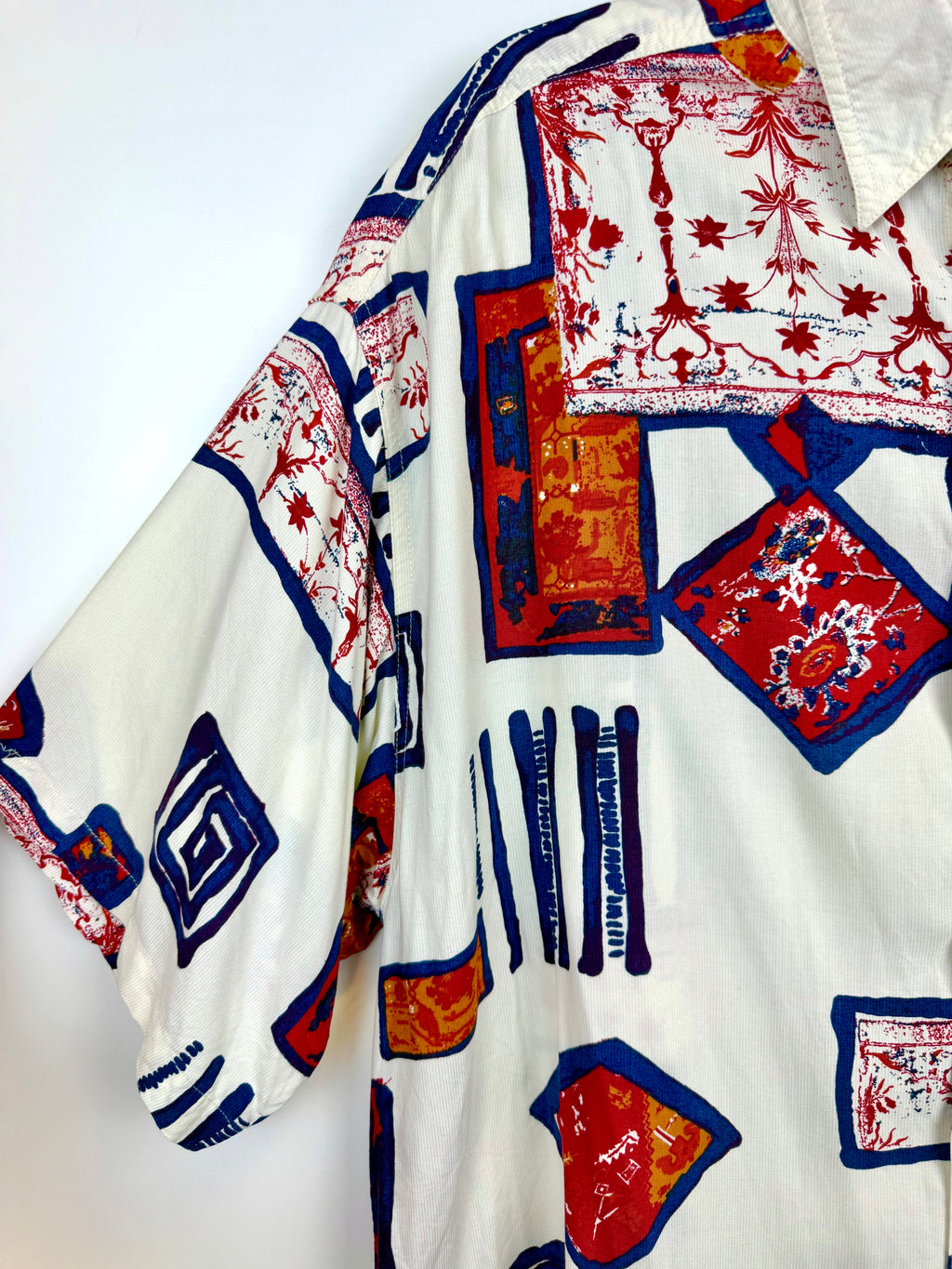 Vintage Canda 100% Viscose Abstract Print Shirt