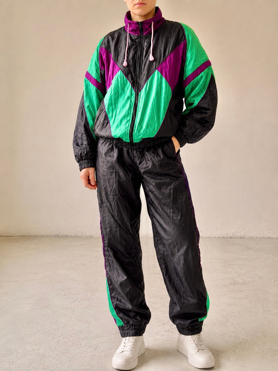 Completo Vintage Anni ’90 Color Block Nero, Verde Acqua e Viola con Maniche Removibili – XL