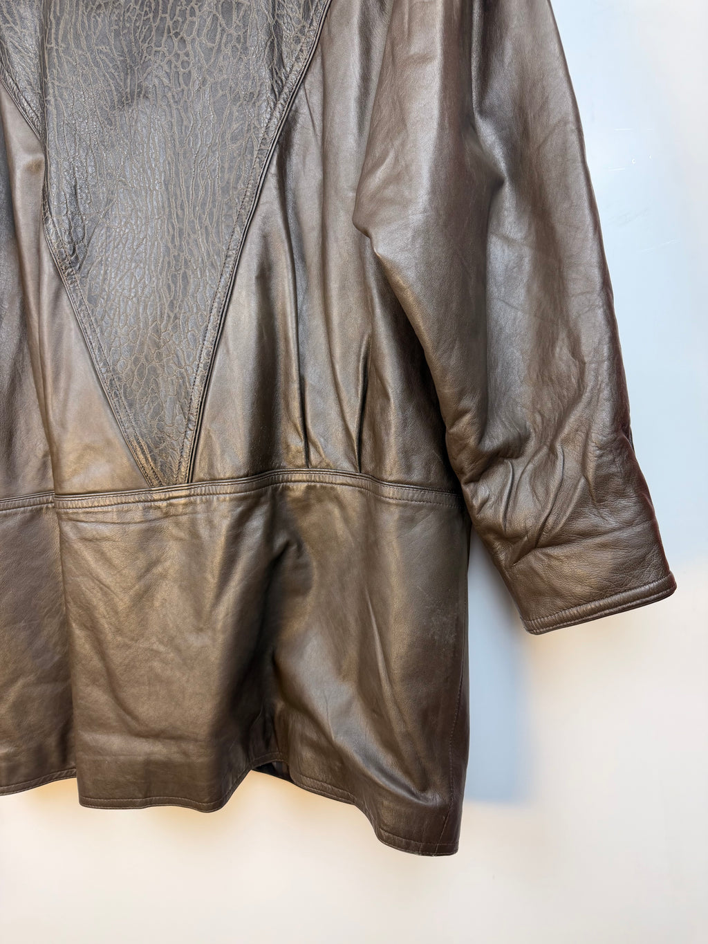 Vintage 90s Genuine Leather Oversized Jacket – Brown – Size 42 (Fits L)