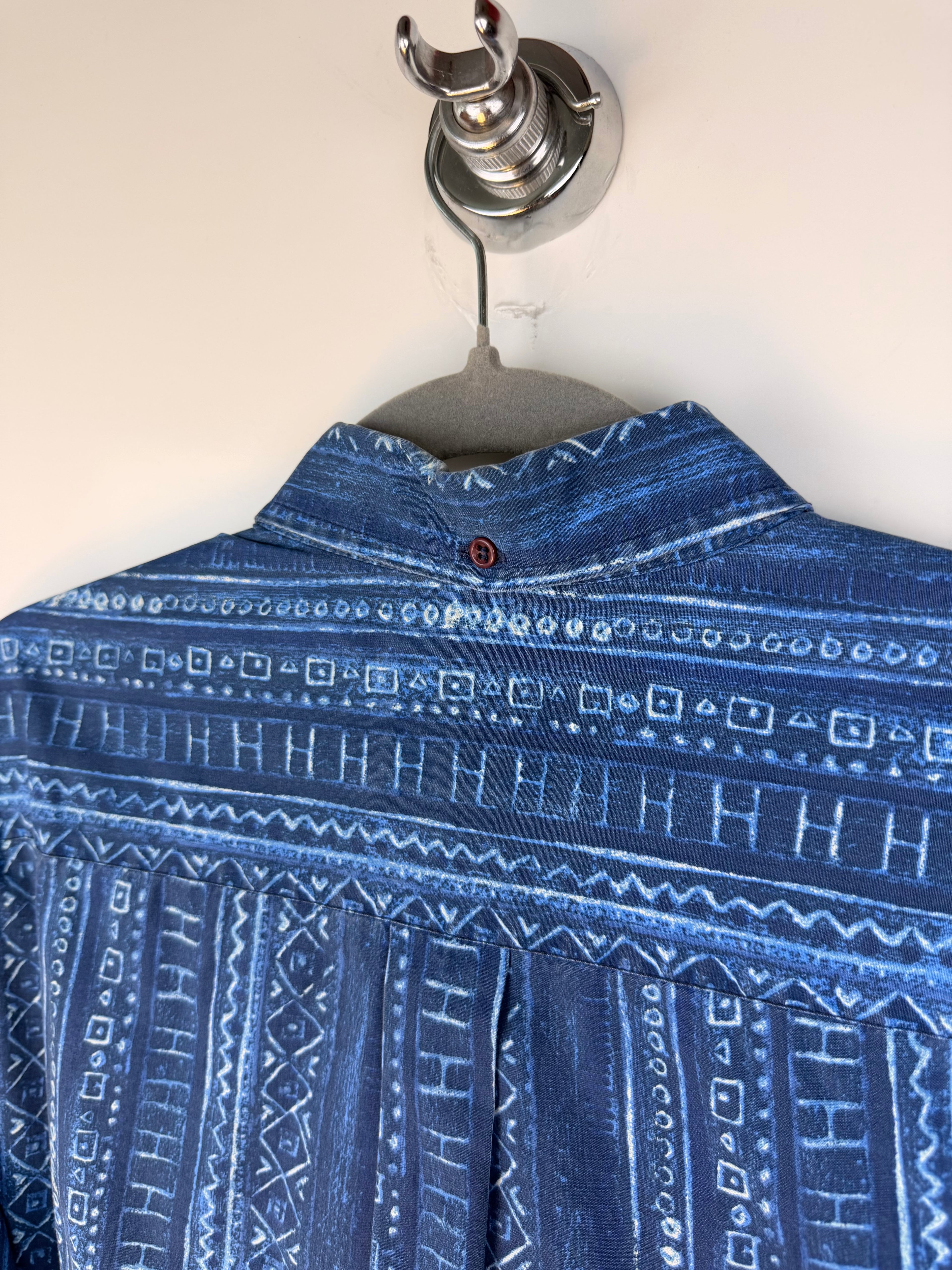 Vintage Exigo 90s Geometric Blue Shirt –