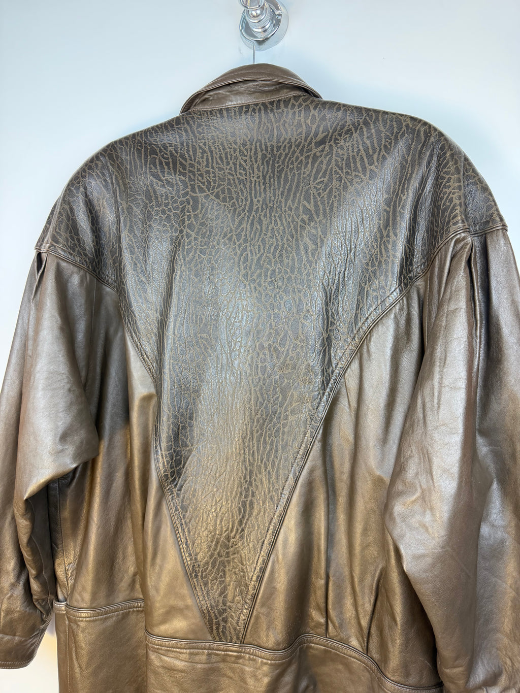 Vintage 90s Genuine Leather Oversized Jacket – Brown – Size 42 (Fits L)