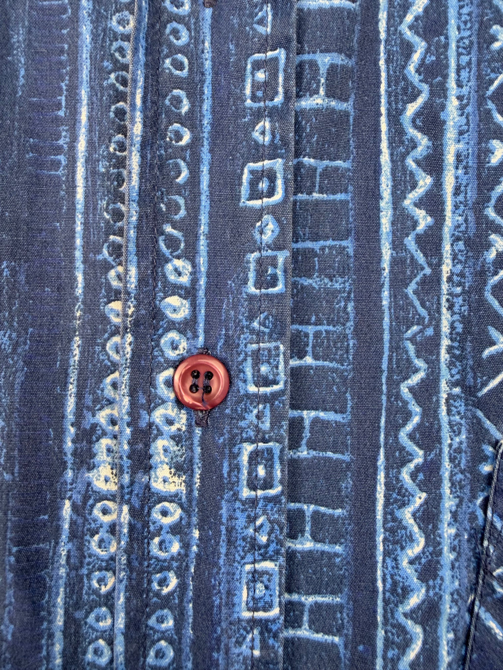 Vintage Exigo 90s Geometric Blue Shirt –