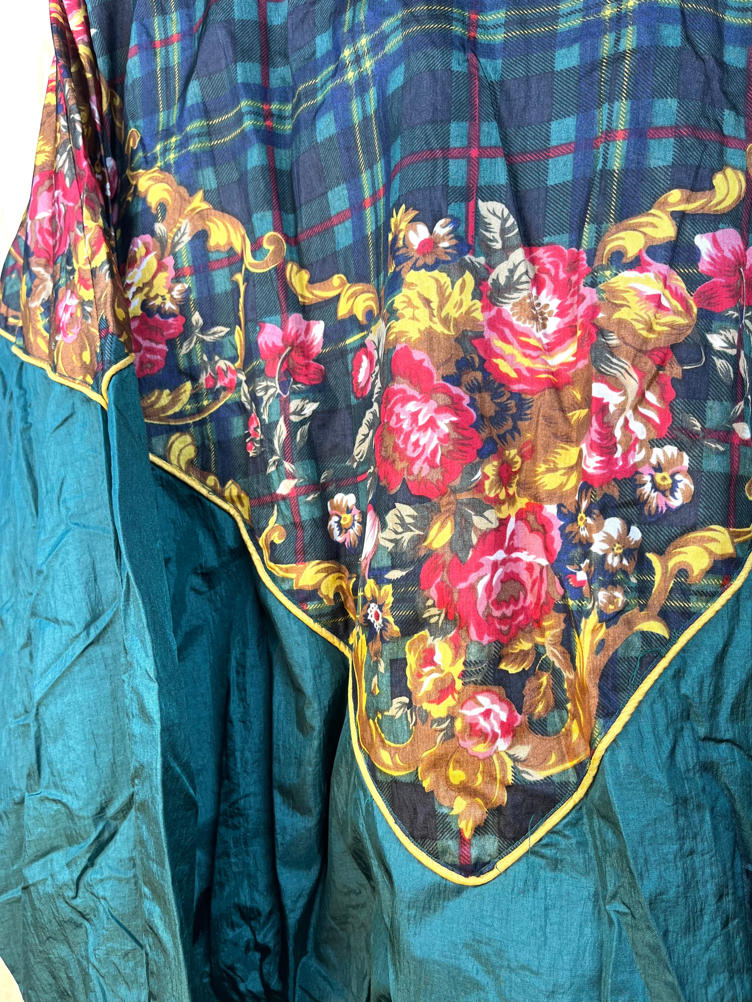 Vintage Patterned Windbreaker Jacket Floral & Tartan Green – Size M