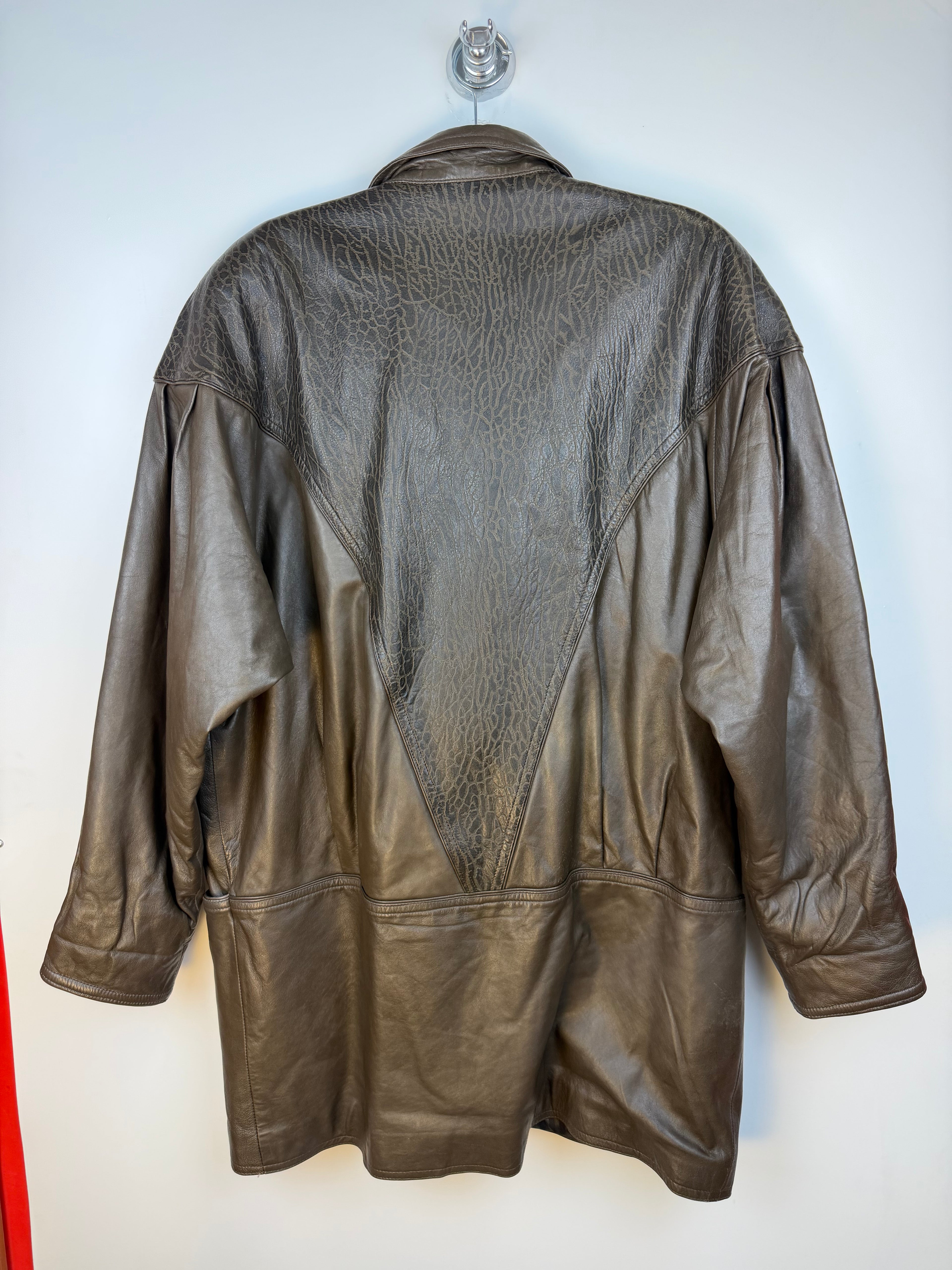 Vintage 90s Genuine Leather Oversized Jacket – Brown – Size 42 (Fits L)