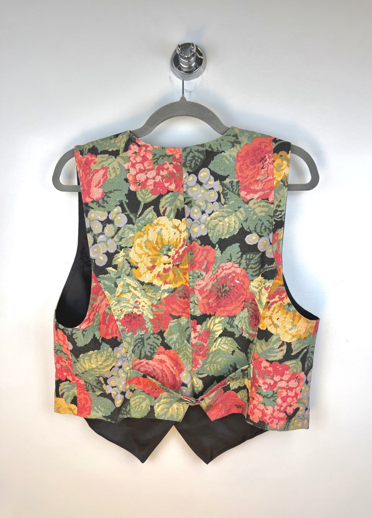 Gilet vintage floreale con fondo a punta