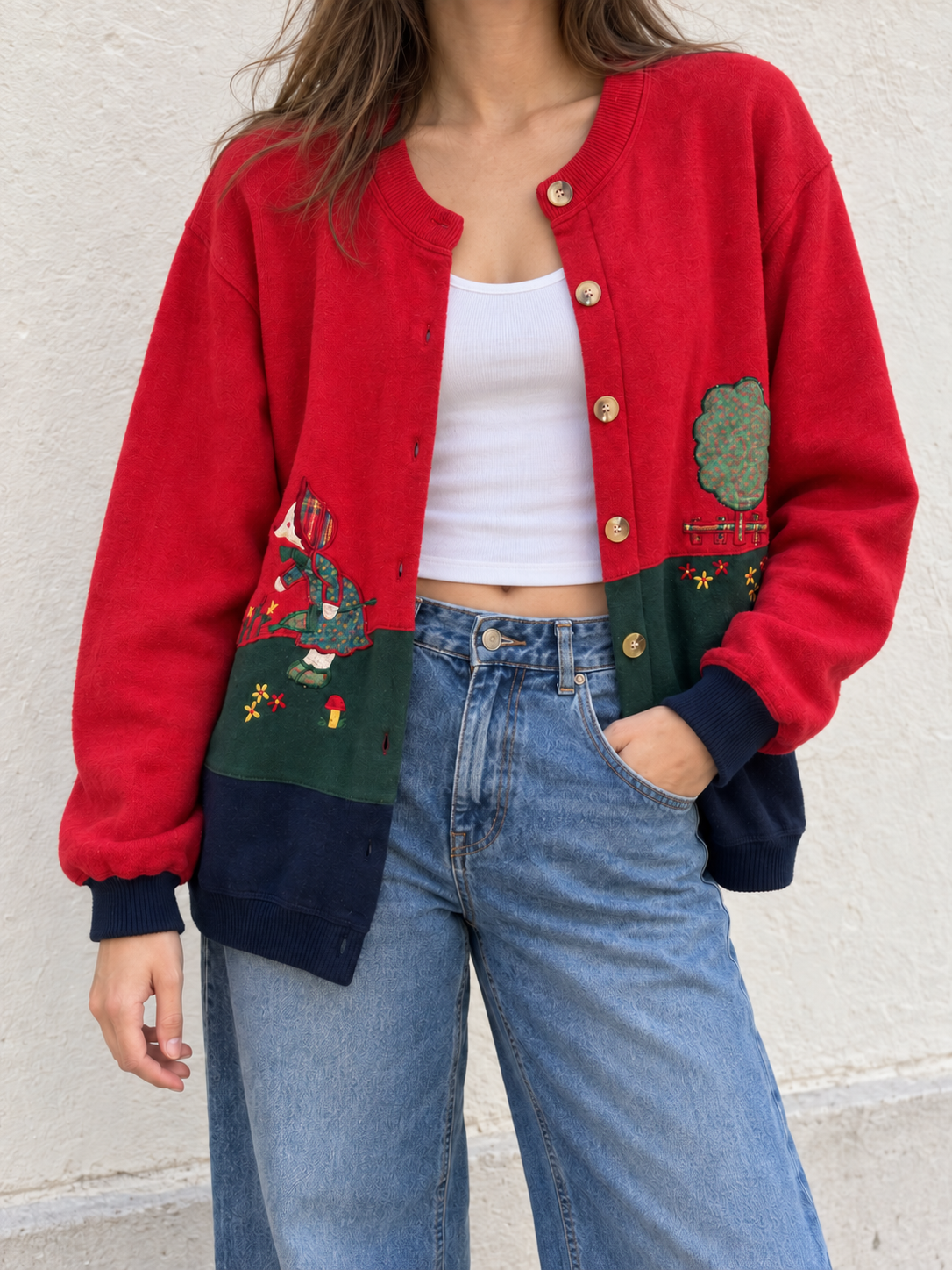 Felpa cardigan vintage con ricami e applicazioni
