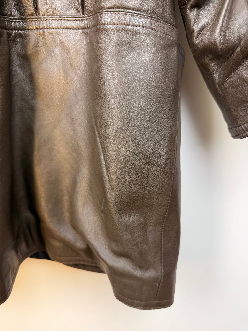 Vintage 90s Genuine Leather Oversized Jacket – Brown – Size 42 (Fits L)