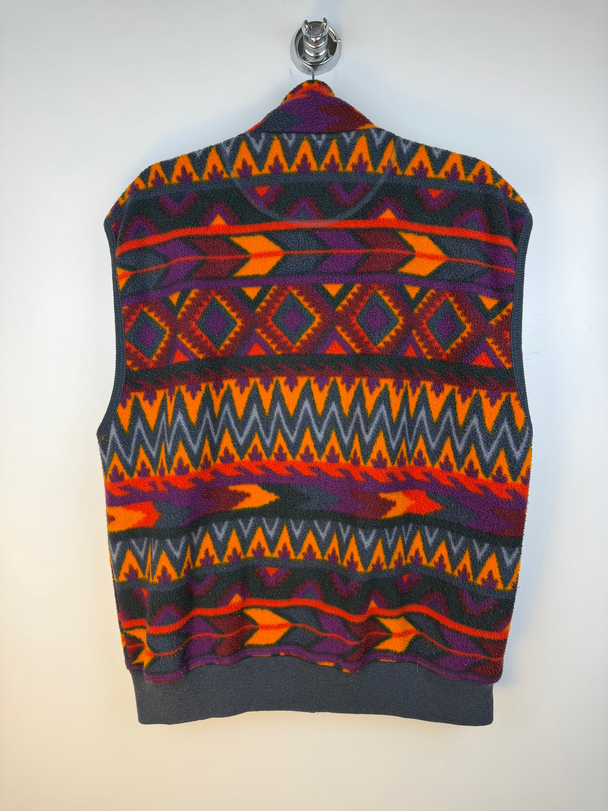 Gilet vintage in pile con fantasia geometrica – Sévres Sweater