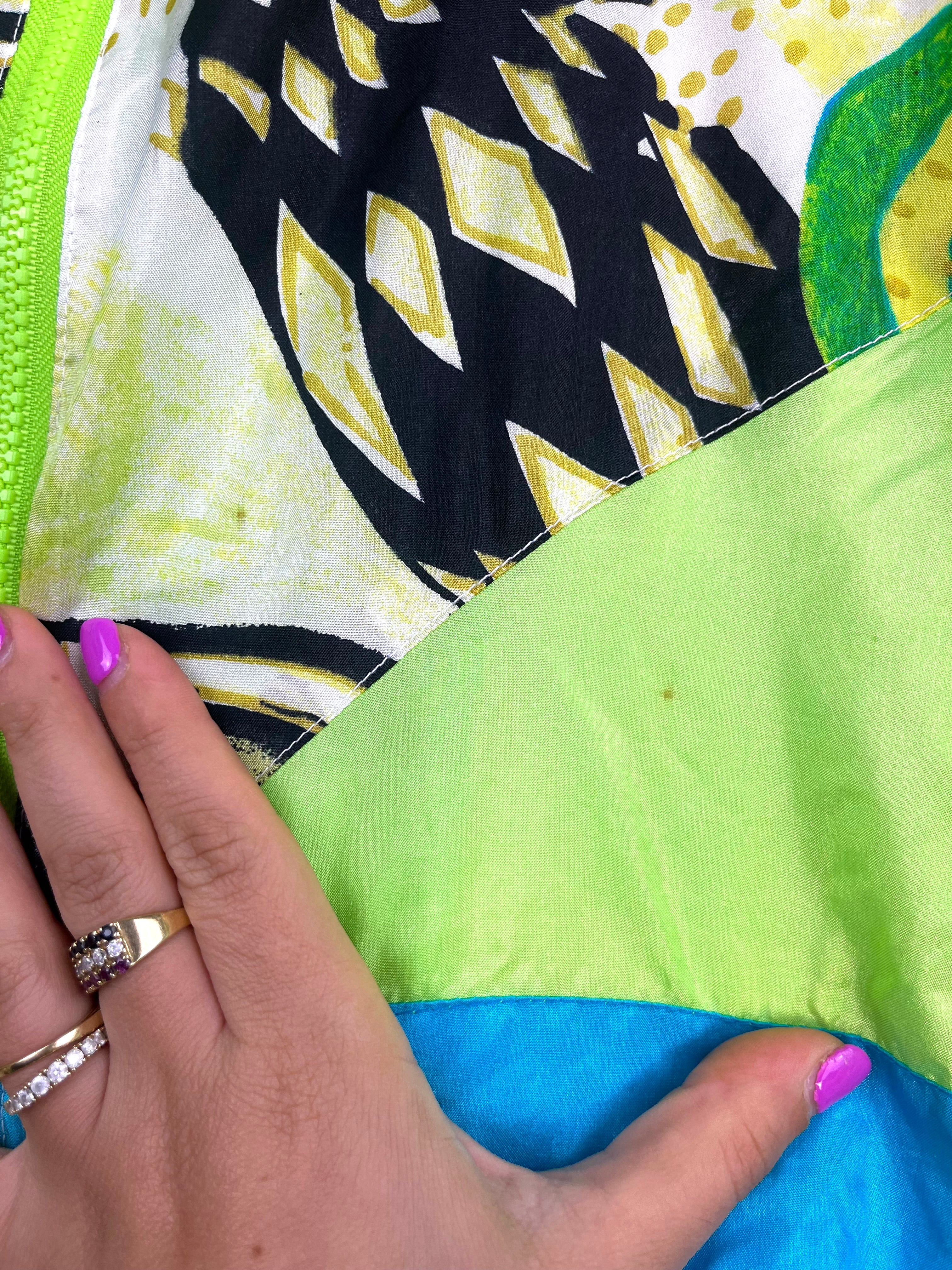 90s Abstract Print Windbreaker Jacket – Multicolor Vintage L