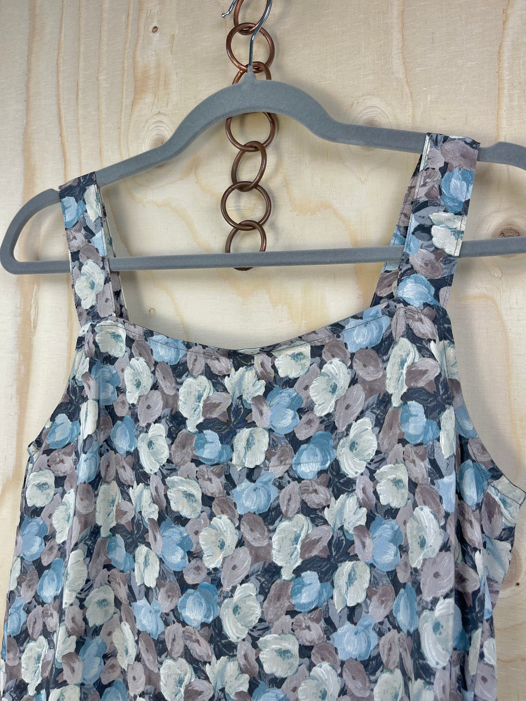 Vintage Pure Silk Floral Top Blue Grey – Soft Romantic Fit