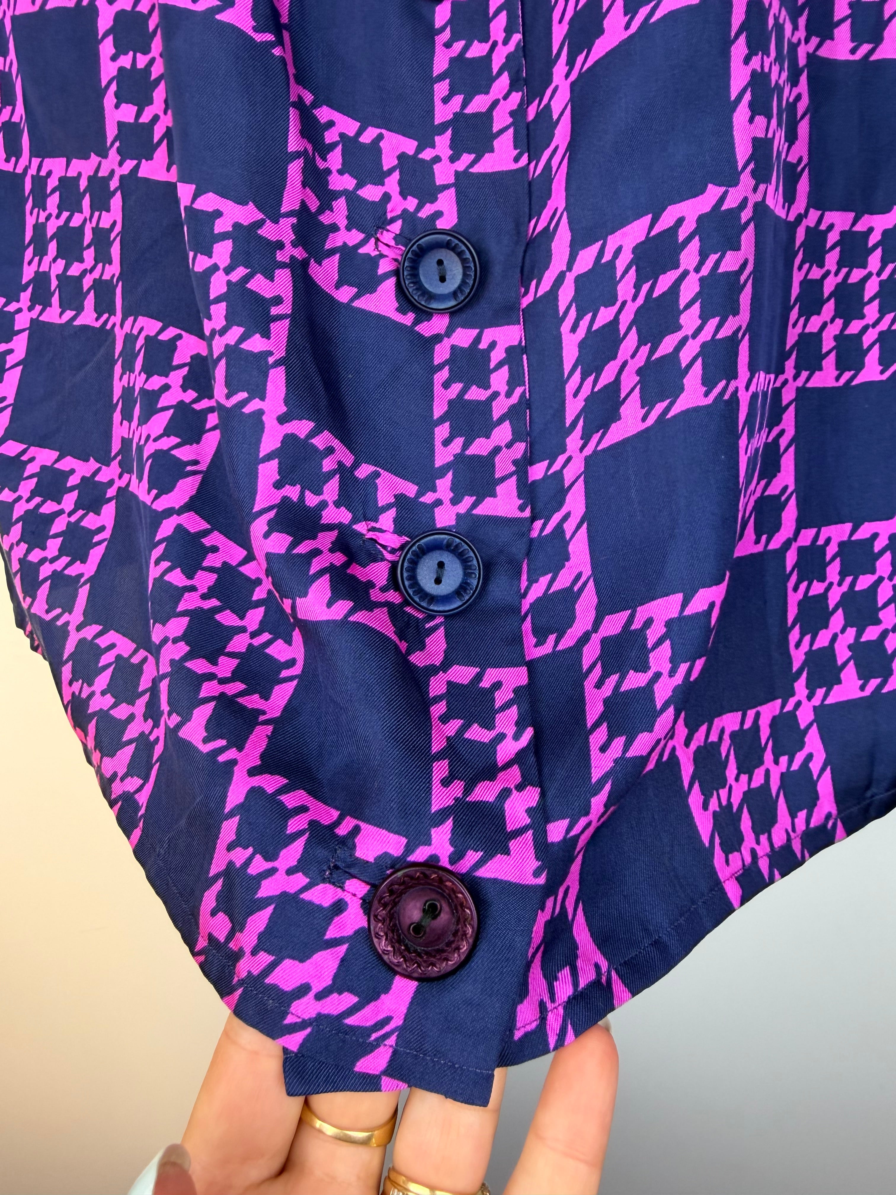 Completo vintage anni ’90 gonna e camicia fantasia viola e fucsia