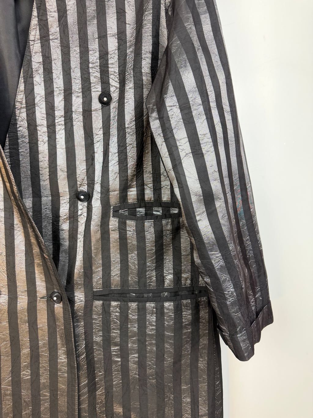 Blazer vintage lungo Wolfgang Kaiser nero a righe lucide in acetato