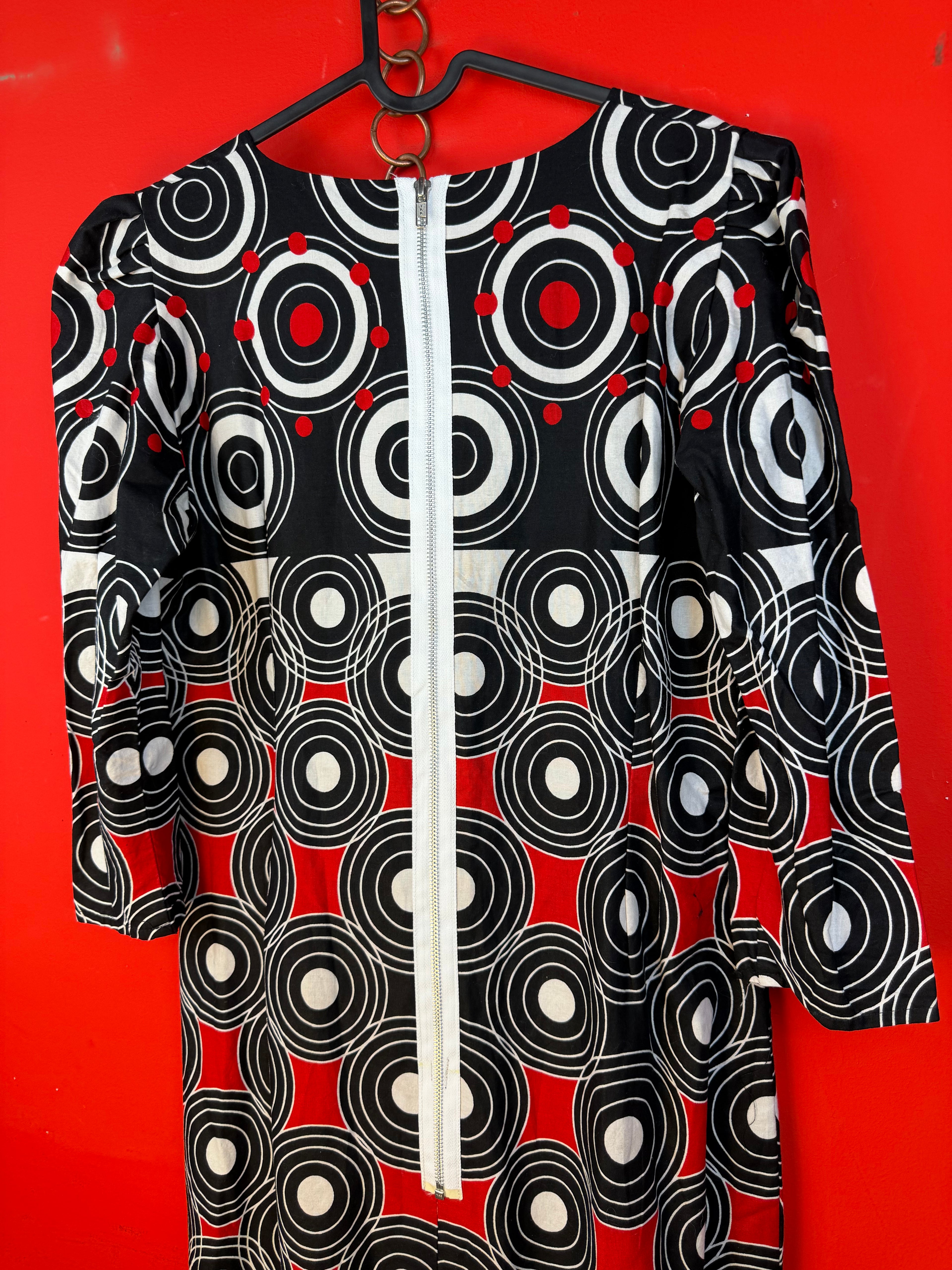 Abito sartoriale vintage in tessuto Wax con fantasia geometrica