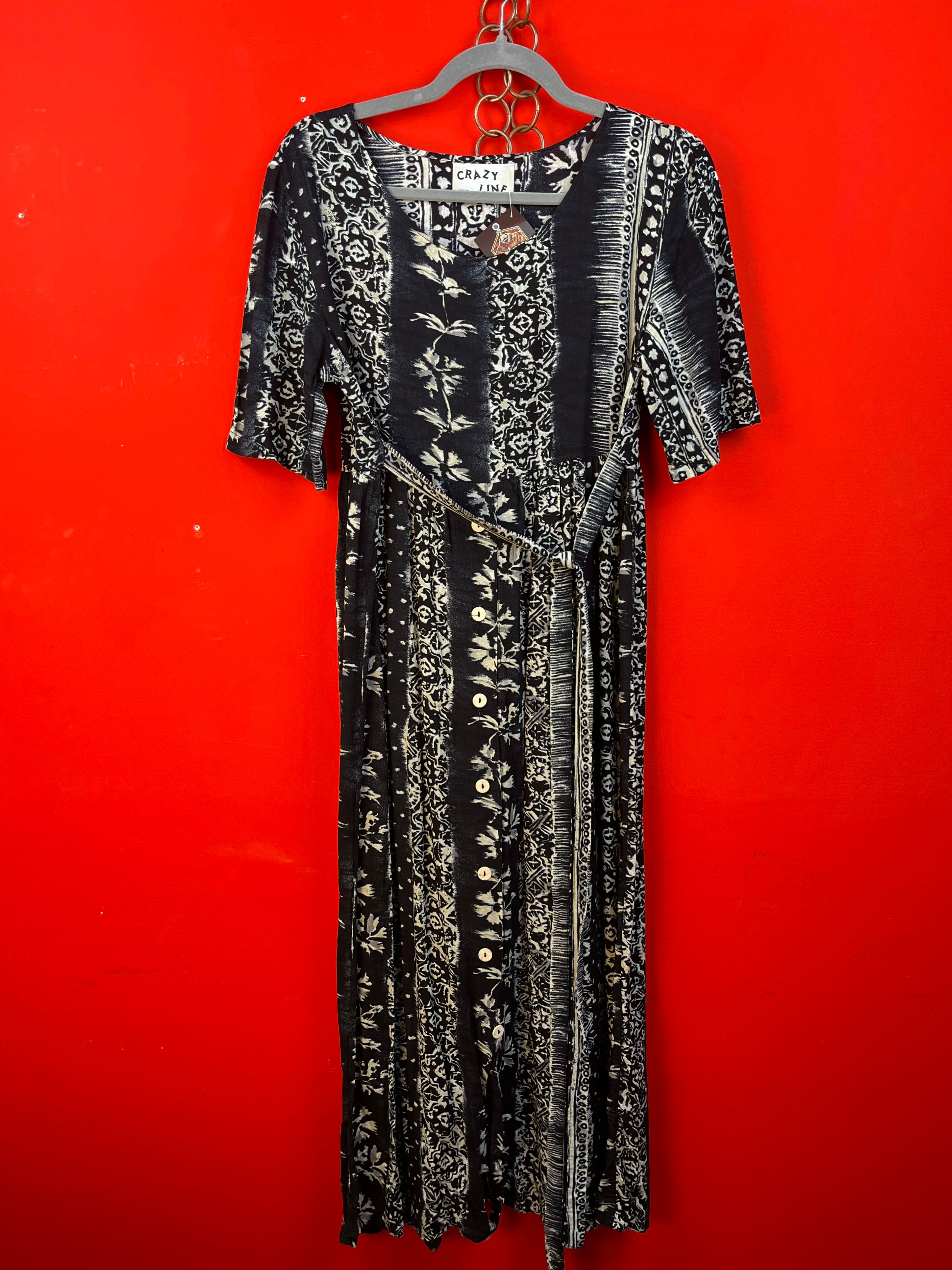 Vintage 90s Black & White Pattern Midi Dress